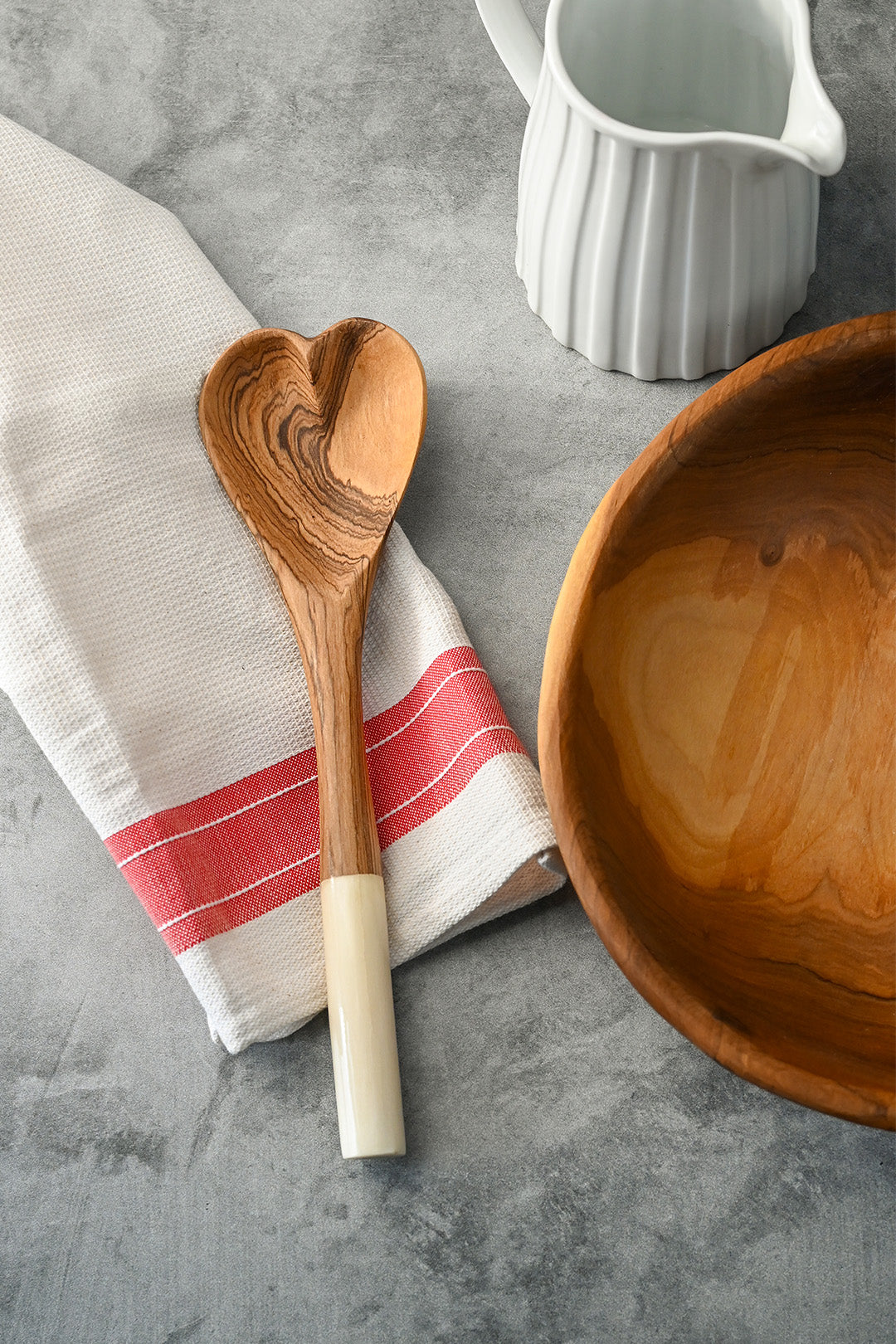 White Bone Handle Wild Olive Wood Heart Cooking Spoon