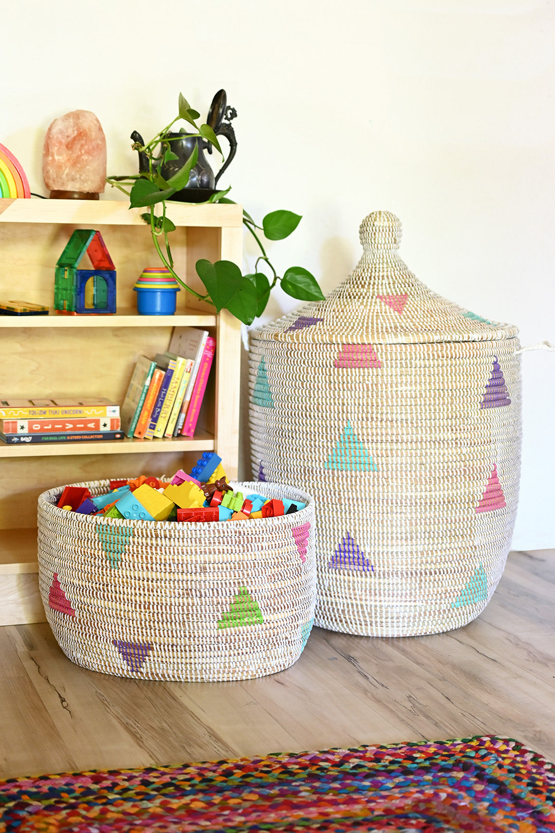 Large White Teranga Triangles Hamper Basket