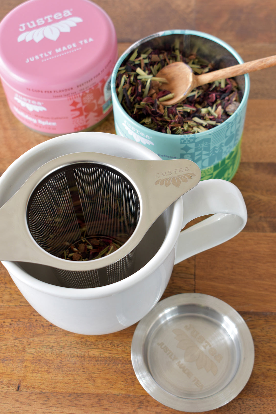 JusTea Loose Leaf Tea Infuser with Dual-Use Coaster Lid