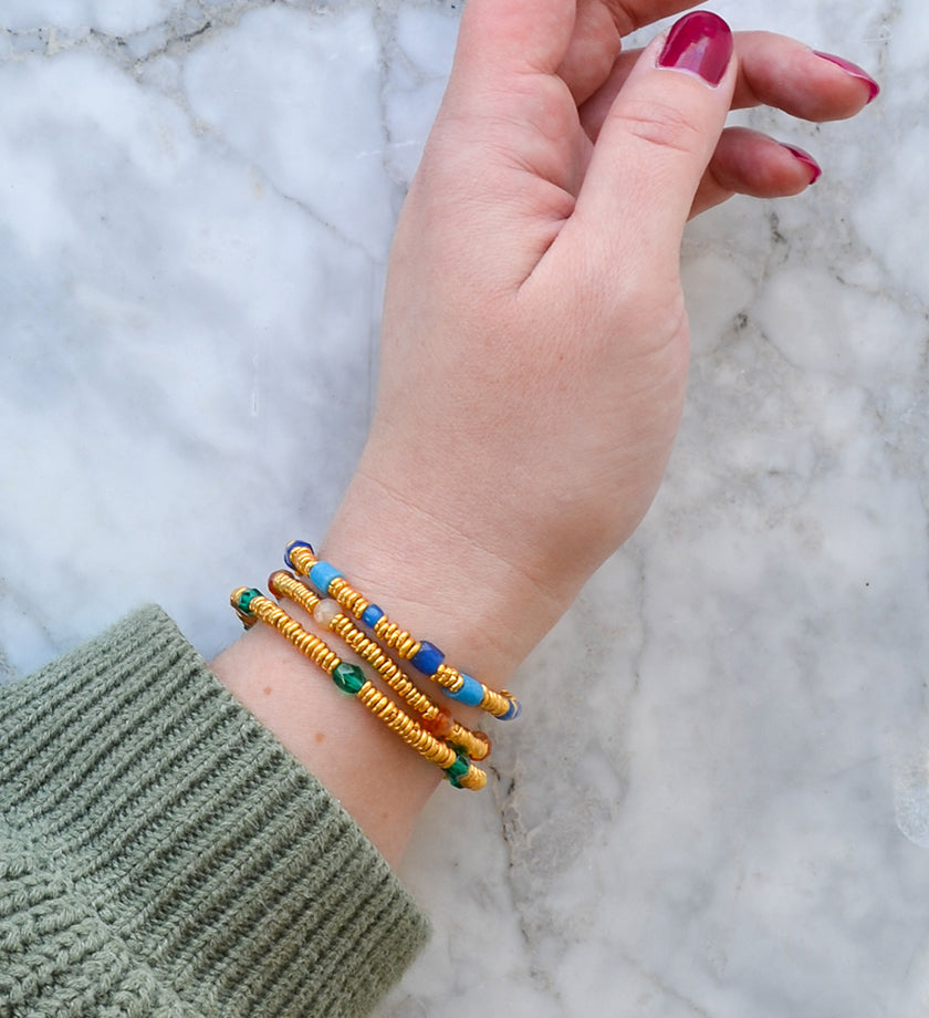 24k Gold Hishi Bracelet with Green Glass Beads