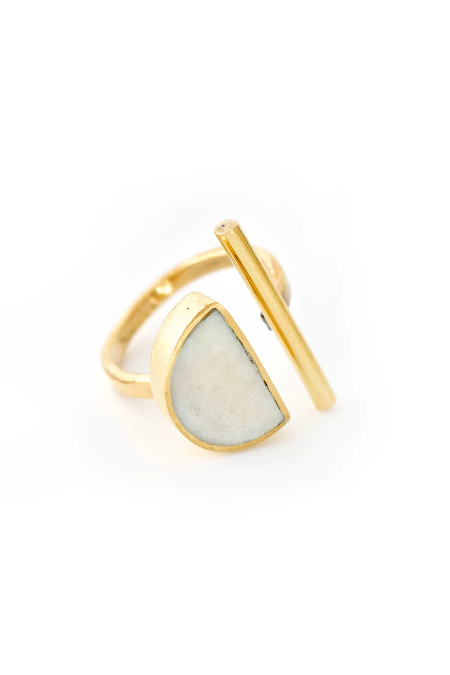 Moonrise Horizon Ring